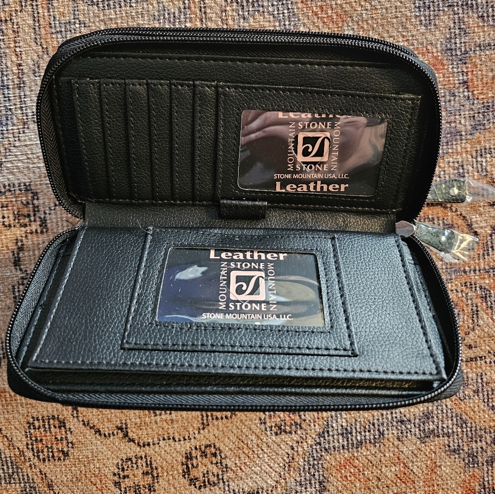 Stone Mountain Floral Tote Bag with Wallet - Picture 7 of 8